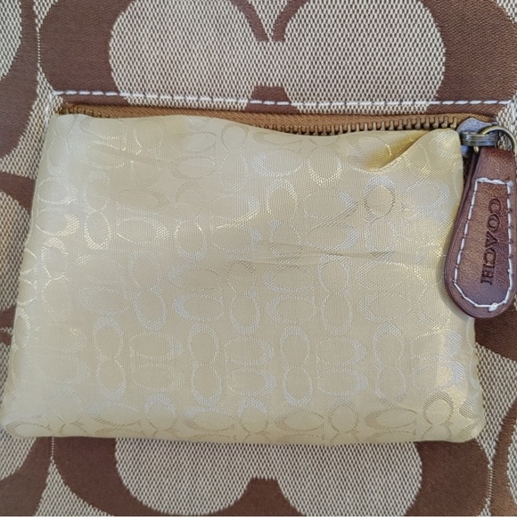 Coach Signature Crossbody Bag - Picture 10 of 14